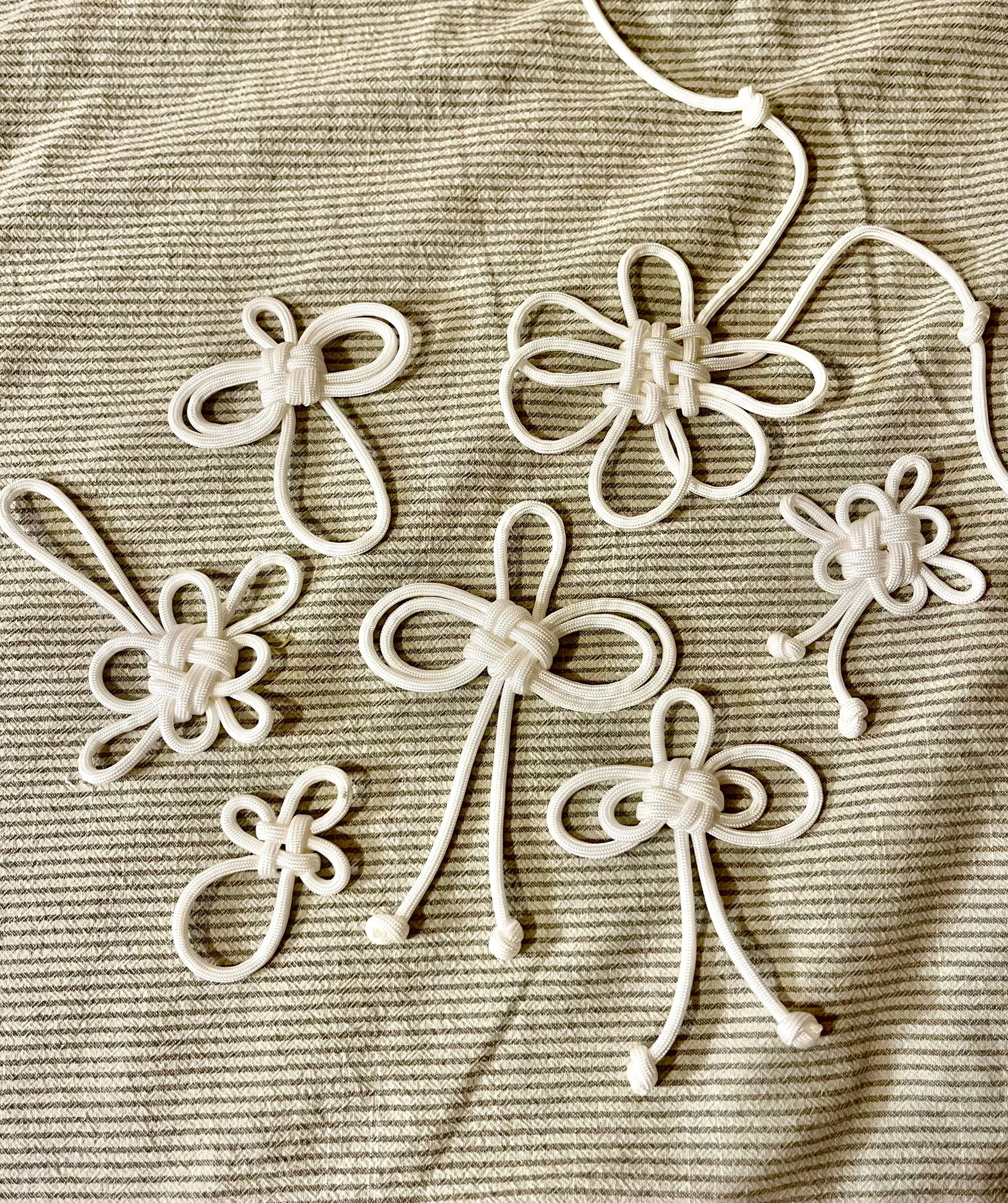 Knot or not? - - -3 hours knotting marathon with Ollie — New York